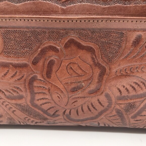 Vintage 60s Artisan Hand Tooled Carved Leather Rose & Indian Shoulder Bag Mexico - Picture 4 of 10
